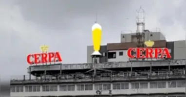 A Faculdade Cosmopolita, liderada por empresários chineses, fez proposta para comprar o vistoso prédio no Entroncamento