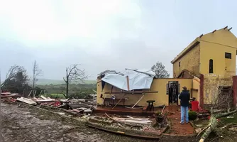 O Inmet aponta ainda para uma intensificação de instabilidades no Sul e em partes do Centro-Oeste e do Sudeste.