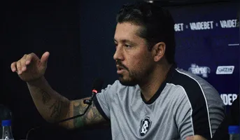 O Leão ocupa atualmente a 19ª posição da Série A, com 23 pontos, cinco a menos que o primeiro time fora da zona de rebaixamento.