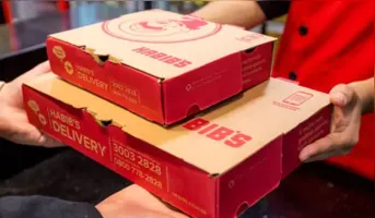 O Habib's foi criado em 1988, na cidade de São Paulo, e está presente no mercado brasileiro há quase quatro décadas.