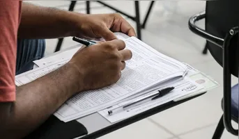 As provas objetivas estão previstas para 18 de outubro de 2026, para os candidatos aos cargos de nível fundamental e médio/técnico.