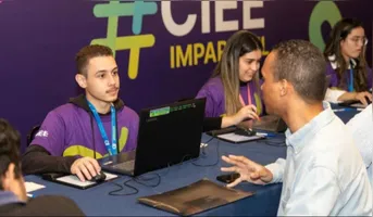 O atendimento presencial do CIEE em Belém ocorre de segunda a sexta-feira, das 9h às 16h.