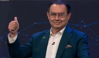 Em discurso a cerca de 30 simpatizantes, Cury afirmou que chamou advogados para elaborar um mandado de segurança com o objetivo de postergar o pleito por uma semana.