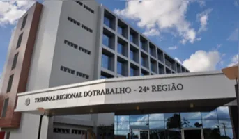 Magistrado considerou que situação representou abuso de poder diretivo da empresa.