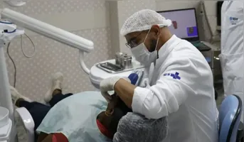 Livro busca contribuir para a preservação dos tratamentos e para a saúde, autoestima e qualidade de vida dos pacientes.