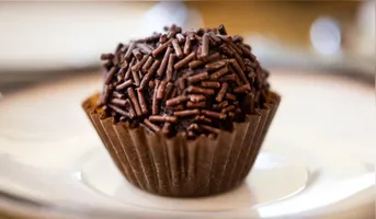 O Brigadeiro é um dos doces favoritos dos brasileiros e faz sucesso mundo a fora.