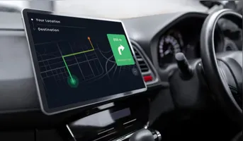 os motoristas podem substituir a tradicional seta azul por outros ícones e personalizar sua cor sem precisar acessar o aplicativo no celular.