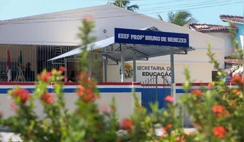 Escolas Professor Bruno de Menezes e Professora Maria Luiza de Barros Pires foram entregues após obras de manutenção e adequação em Mosqueiro.