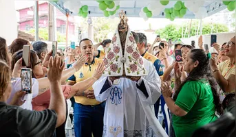 Imagem Peregrina de Nossa Senhora de Nazaré passou por hospitais de Belém durante o mês de setembro e emocionou pacientes e profissionais.
