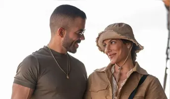 Mari Gonzalez e Pipo Marques ficaram noivos durante viagem romântica ao Quênia.