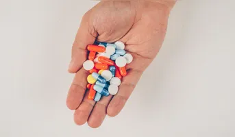 Novos medicamentos ampliam as opções de tratamento para pacientes com câncer de pulmão atendidos pelo SUS.