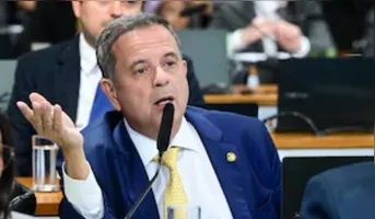 O senador Rogério Marinho apresentou emenda à PEC da Segurança Pública para reduzir a maioridade penal para 16 anos, com previsão de 14 anos em casos de crimes graves.