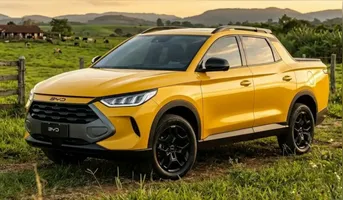 Entre os modelos listados, a BYD Mako será a que terá a tecnologia híbrida mais sofisticada.