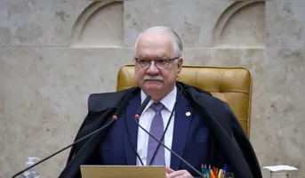 Imagem ilustrativa da notícia Fachin manda PF apurar envolvimento de ministros do STF no caso Master
