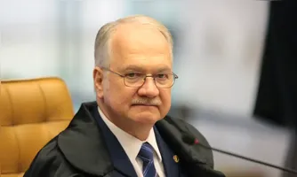 A ordem de Fachin para a retirada do sigilo sobre a investigação ocorre na esteira de uma crise institucional sem precedentes no Supremo.