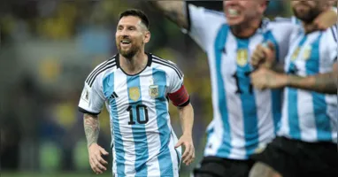 Lionel Messi anunciou que não defenderá mais a seleção da Argentina após 20 anos de história e títulos, incluindo a Copa do Mundo de 2022 e as Copas América de 2021 e 2024.