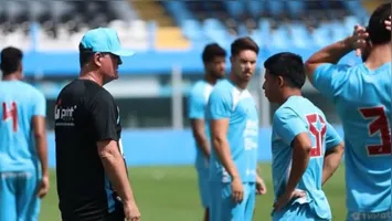Mazola Júnior relaciona Kukri contra Inter de Limeira