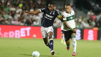 Imagem ilustrativa da notícia Após quase um mês fora de Belém, Remo recebe o Coritiba em jogo decisivo