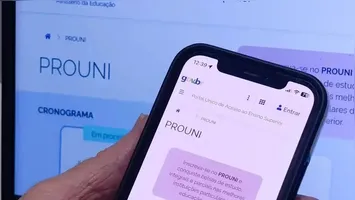 Saiba como manifestar interesse na lista de espera do Prouni 2026. Prazo termina em 27/08 e é a chance para quem não foi selecionado ainda.