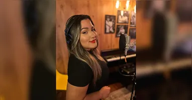 Juliana Franco se apresentou no "Estrelas da Casa" da última quinta-feira e venceu votação popular.