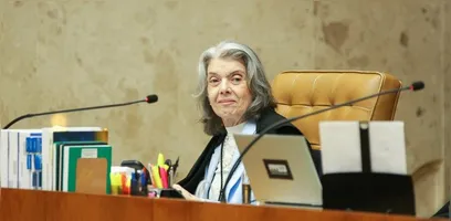 A ministra sabe que seu voto passou a ser disputado pelas duas alas.