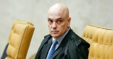 Plenário do STF analisa nesta terça-feira (15/09) o relatório da PF sobre mensagens trocadas entre Alexandre de Moraes e Daniel Vorcaro, em meio à crise que envolve ministros da Corte.