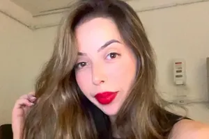 Larissa da Cruz Morata, de 29 anos, foi encontrada morta dentro da residência onde o casal vivia.