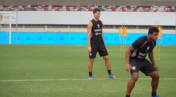 Thiago Carpini testa nova formação do Remo contra o Santos.
