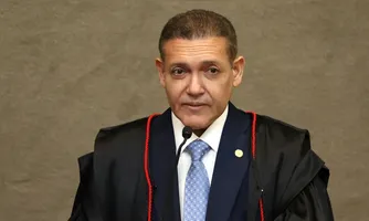 O grupo no WhatsApp criado por André Janones tinha mais de 3 milhões de participantes.