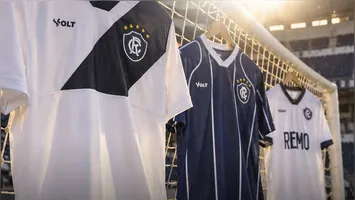 Remo revive camisas icônicas de temporadas históricas.