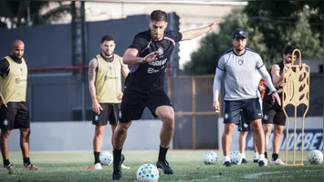 Thiago Carpini vê a semana de treinos como crucial e esperançosa para a reação do Remo no Brasileirão.