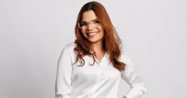 O cirurgião André Melo será ouvido na investigação da morte da empresária Giovanna Coelho após cirurgias plásticas. Entenda o caso.