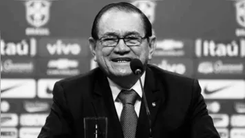 Antônio Carlos Nunes, ex-presidente da CBF e FPF, faleceu aos 87 anos. Sua trajetória e polêmicas no futebol brasileiro são lembradas.