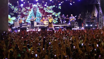 Frei Gilson se apresenta no Círio Musical, em Belém, na noite desta quarta-feira (14/10).