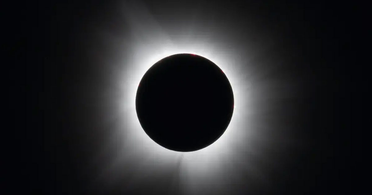 No dia 2 de agosto de 2027, o eclipse durará 6 minutos e 23 segundos e encobrirá completamente o Sol.