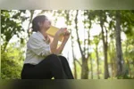 A neuroarquitetura busca compreender como espaços, estímulos sensoriais e características individuais influenciam a experiência das pessoas