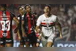 São Paulo vence o Vitória por 2 a 1 com dois gols de Calleri e retorno de Lucas. Confira os destaques da partida e os próximos confrontos das equipes.