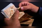 A primeira parcelo do 13º salário estará na conta em novembro