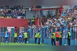 Estrutura frágil não comportou força da Fiel que não tem culpa do péssimo serviço oferecido no estádio