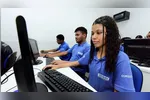 Cursos no Senai: há opções gratuitas e pagas, com oportunidades em diferentes áreas de formação.