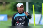 Léo Cupertino anuncia saída do Paysandu após temporada 2026, agradecendo ao clube e à torcida