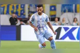 Tribunal derrubou rescisão indireta, retirou verbas milionárias e manteve apenas alguns direitos ao lateral Reverson, que deixou o clube em meio a disputa trabalhista