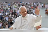 Vidente Lene Sensitiva faz previsão sobre Papa Leão XIV após cirurgia.