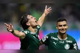 Com uma marcação muito mais compacta, a equipe anfitriã controlou o domínio da bola e ainda contou com o fato de o rival esperar para dar um possível bote apenas no próprio campo de defesa.