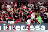 Carrascal apareceu nas costas de Arana e finalizou de primeira, sem deixar a bola cair, para marcar o único gol da partida.