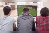 Flamengo, Manchester City, Juventus e outros grandes times entram em campo nesta quinta-feira (17). Confira os horários e onde assistir aos jogos de hoje.
