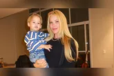 A empresária trouxe apenas o filho mais novo, enquanto que Maria Alice e Maria Flor seguem com o pai, Zé Felipe, em Goiânia.