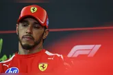 Lewis Hamilton se retrata e reconhece erro em críticas à Ferrari após GP da Holanda