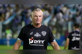 Paysandu reclama à CBF sobre lance polêmico com o VAR no jogo contra a Inter de Limeira. Mazola Júnior comenta a diferença nas imagens.