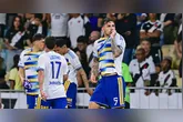 Paredes, que se recuperou em tempo recorde de uma lesão Grau 2 após tratamento com o próprio sangue, fez o gol da classificação